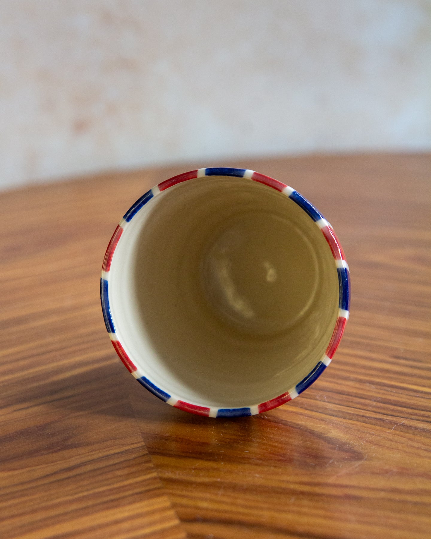 Geometric Cup - Airmail