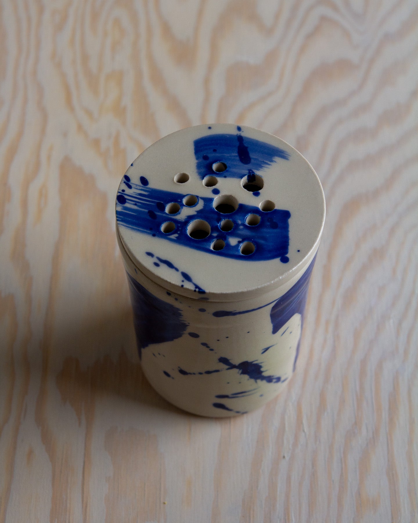 Flower Arranging Jar - Blue Splash glaze #10